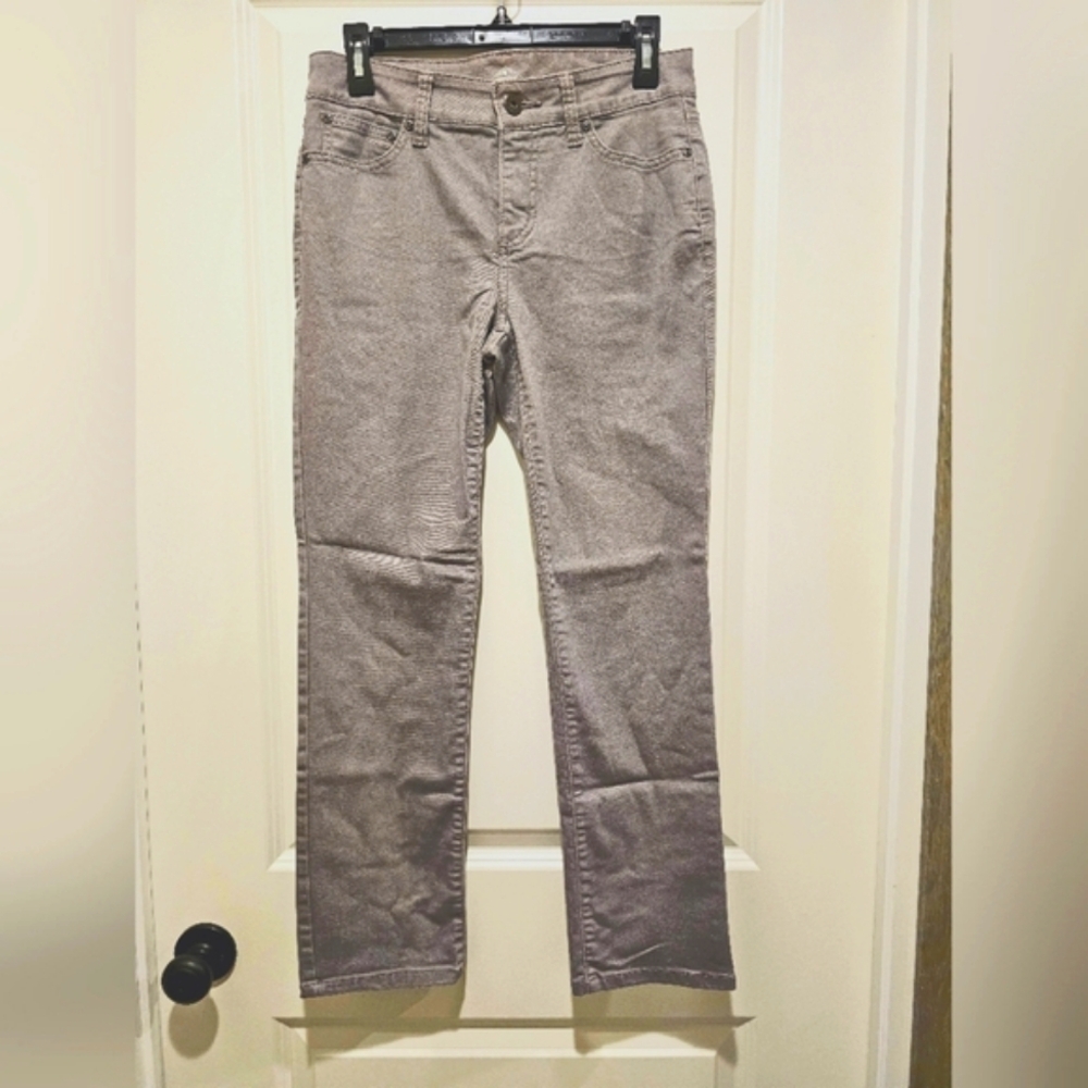 St. John’s Bay Straight Leg Gray Jeans 8P